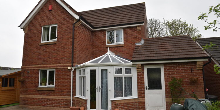 What are the different types of windows for houses?