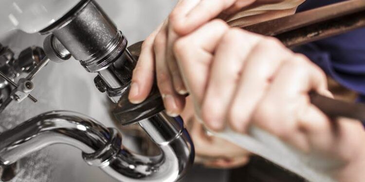 Things to Consider When Hiring a Plumbing Company