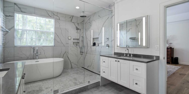 5 Reasons To Hire A Bathroom Renovation Professional