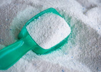 CARPET POWDER: WHAT IS IT AND IS IT SAFE ON YOUR CARPET?