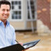 How to Select the Right Real Estate Agent to Sell Your House