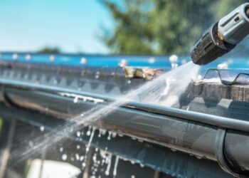 How Much Does Pressure Washing Cost in Lakewood Ranch, FL