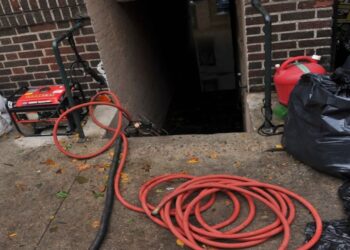 Sings You Have Water Damage in Sarasota That Requires Pro Restoration