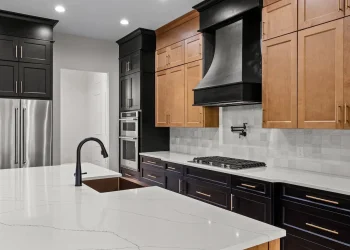 Timeless and Practical Farmhouse Kitchen Countertop Ideas