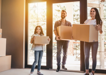 What to Pack in Your First Night Box Before the Mover Comes